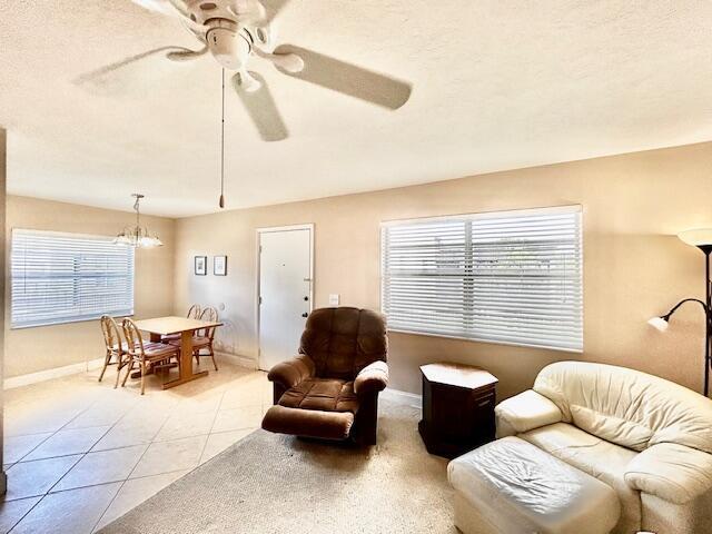 Photo - 715 Normandy Ln