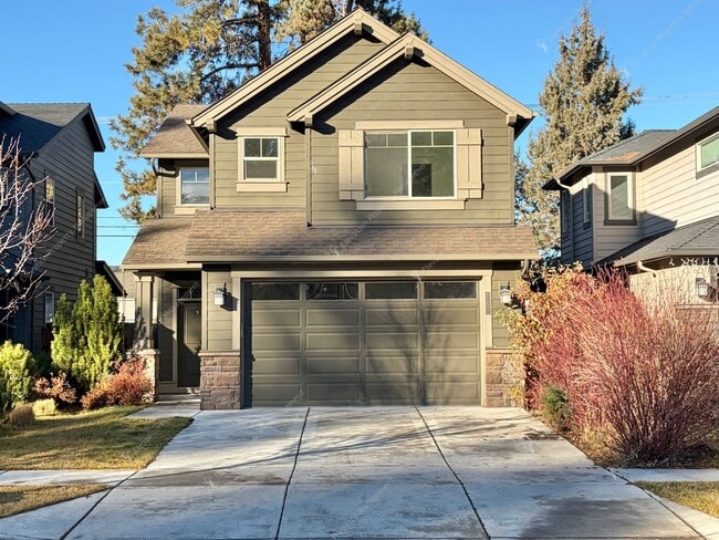 Building Photo - Modern home with fenced private yard in a great neighborhood!