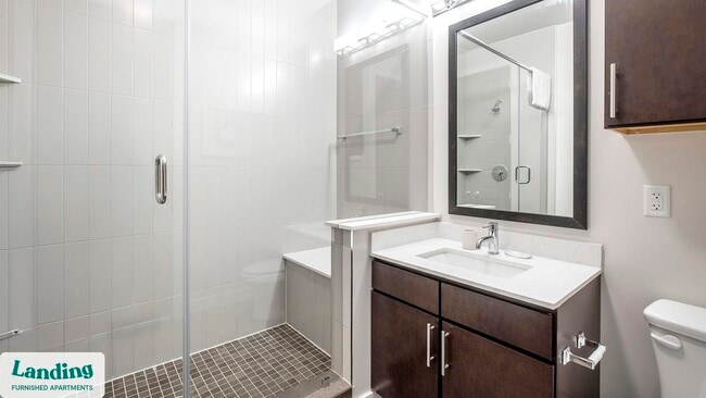 Photo - 825 Usener St Unidad 829