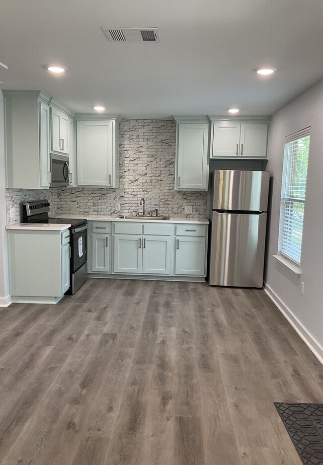 Photo - 3709/3711 Broken Bow Road Unit 3711 Broken Bow Road