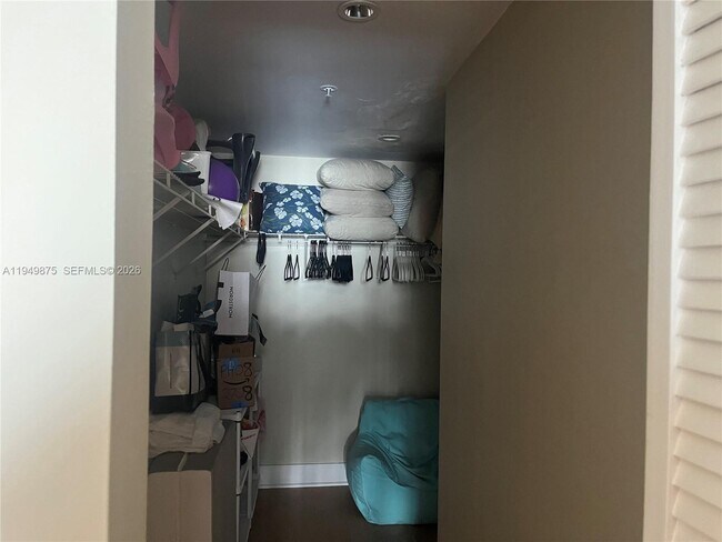 Photo - 701 Brickell Key Blvd Unit PH-08