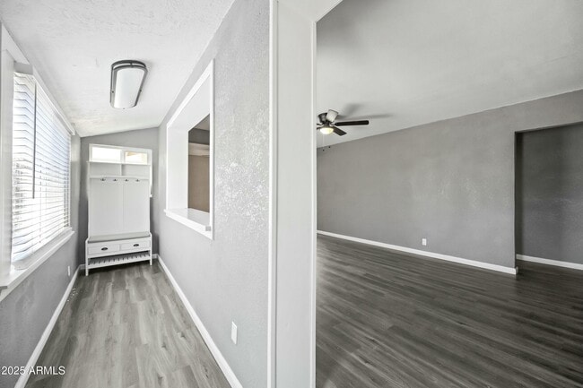 Photo - 2601 N 51st St