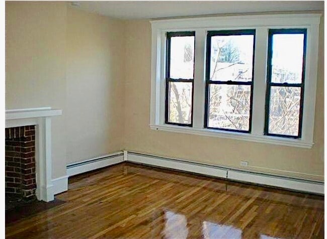 Photo - 1682 Commonwealth Ave Unit 2