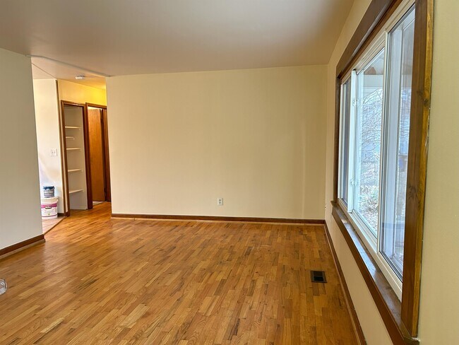 Photo - 3820 Jerree St