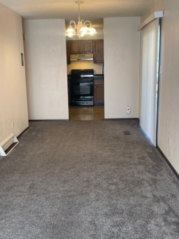 Photo - 1700 S 6th Ave