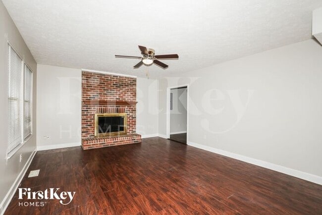 Photo - 5445 Pillory Way