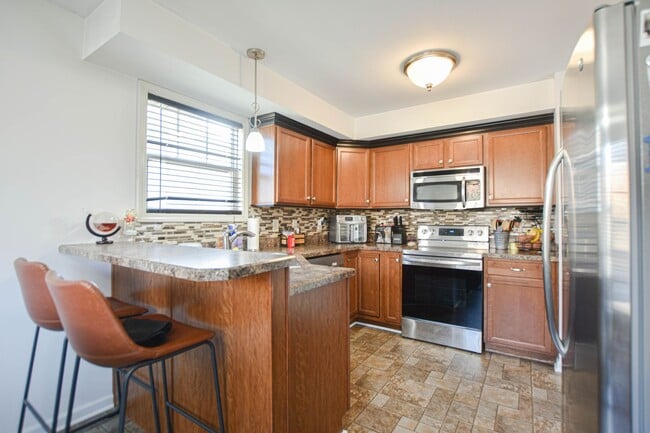 Photo - Pet Friendly Three Bedroom!