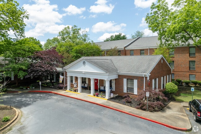Photo - Harry C. White Manor Apartments