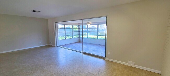 Photo - 1512 Picardy Cir