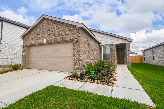 Photo - 25230 Benroe St