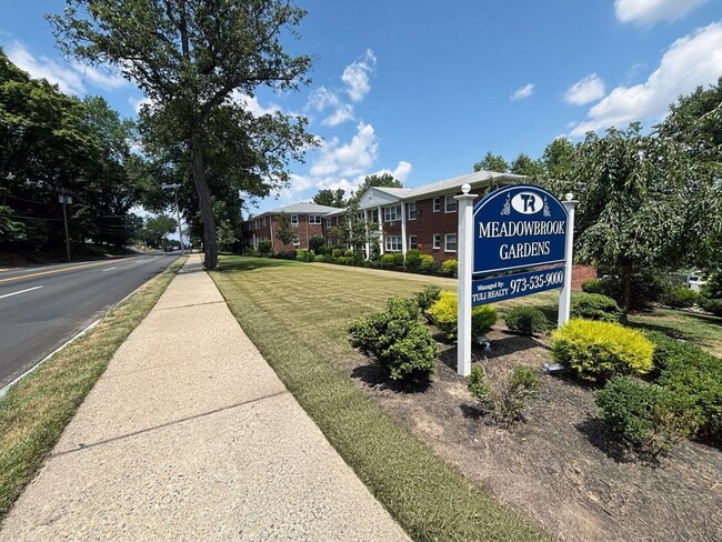 Photo - Meadowbrook Gardens