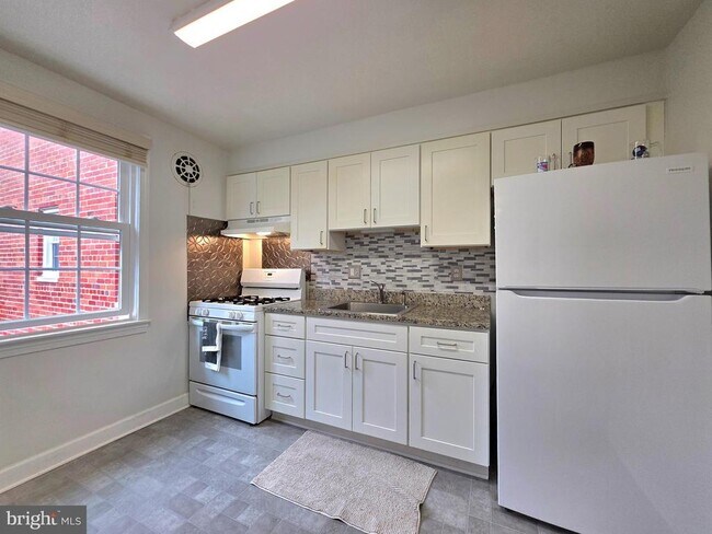 Photo - 6620 Boulevard View Unit A1