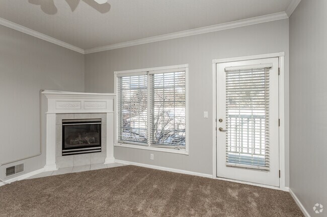 2BR, 2BA - 1,194 SF