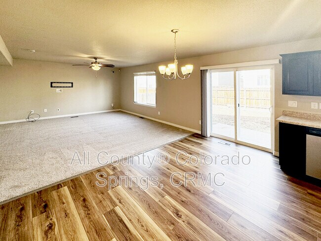 Photo - 5322 Kingscote Dr