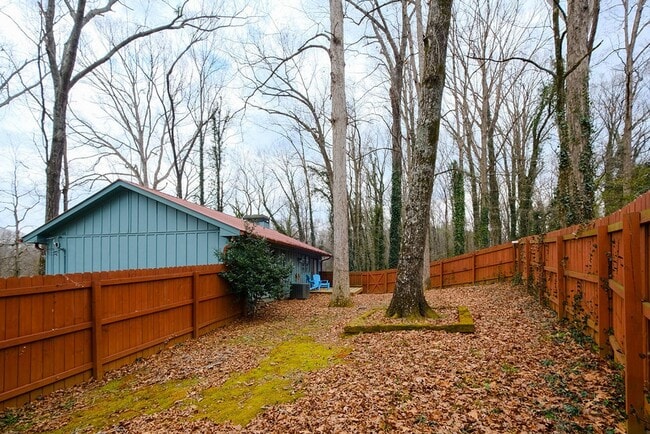 Photo - 15 White Street Extension