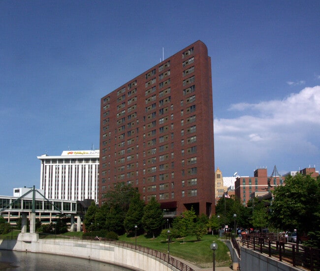 View from the east - Fontaine Towers