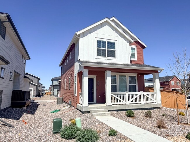 Photo - Like-New Single-Family Home in Bennett!