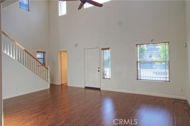 Photo - 93 Orangewood Ct