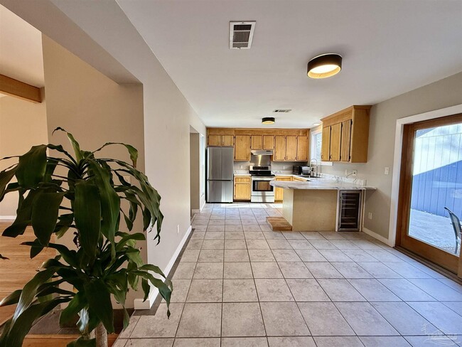 Photo - 4502 Whisper Way