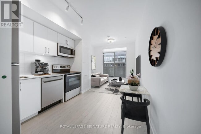 Photo - 4010 Eglinton Ave W Unit 714