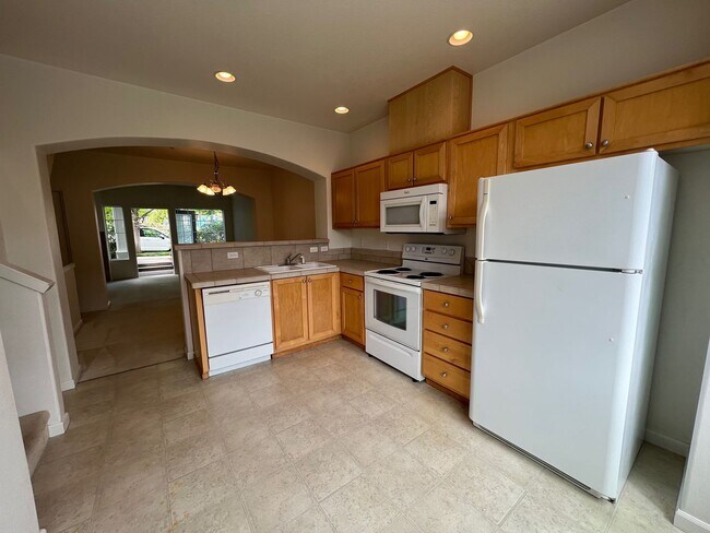 Photo - 10250 NE Snoqualmie St