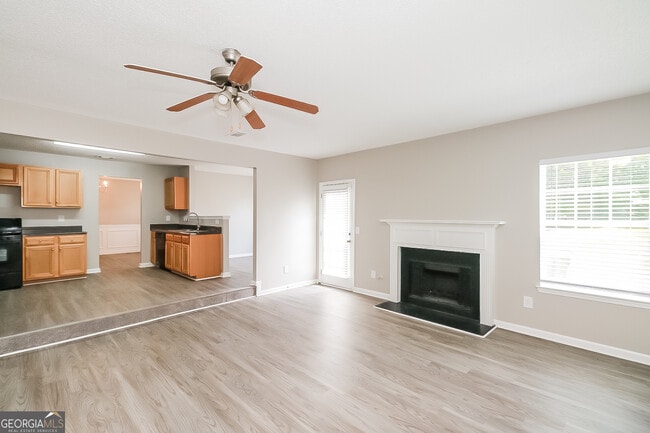 Photo - 6462 Dekeon Dr