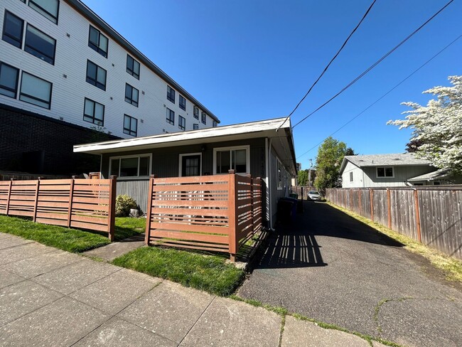 Photo - 1737 SE Tenino St