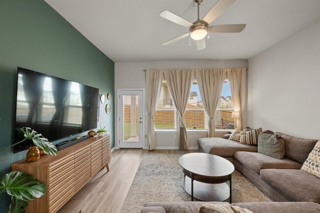 Photo - 11800 Seaside Wds Dr