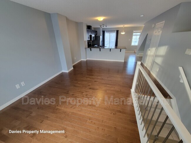 Photo - 9151 Shaw Way SW