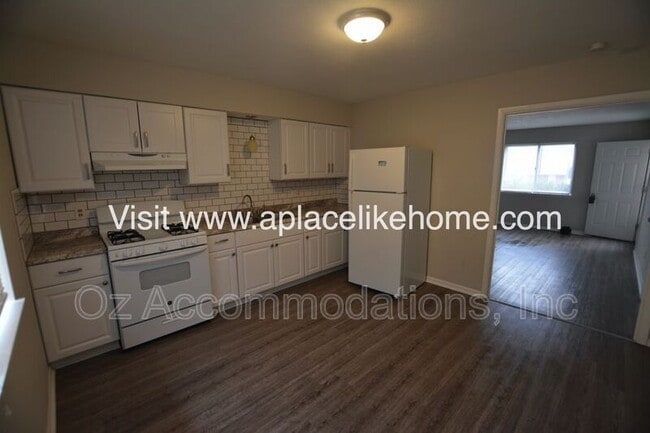 Photo - 3607 W 47th St