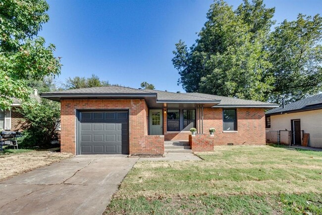 Photo - 2725 Texoma Dr