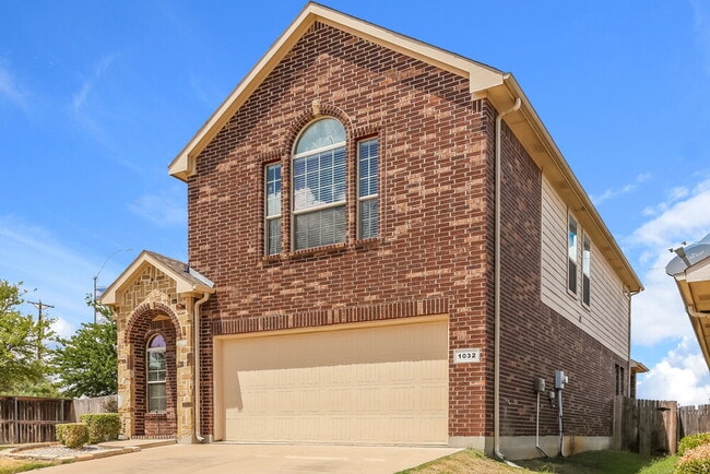 Photo - 1032 Sunderland Ln