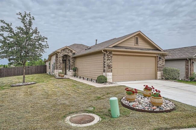 Building Photo - 13831 Geelong Dr Rental