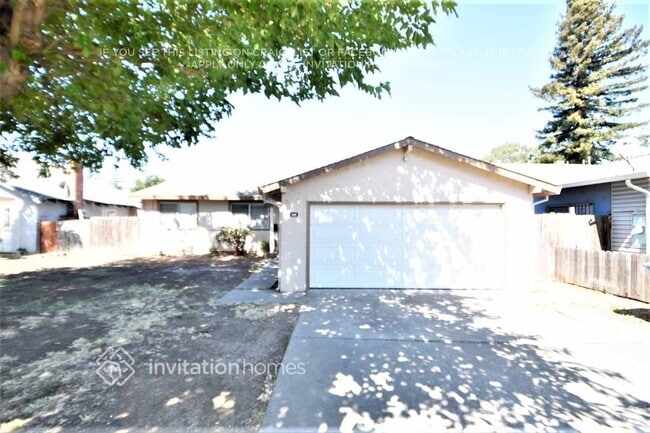 Building Photo - 525 Falcon Dr Rental
