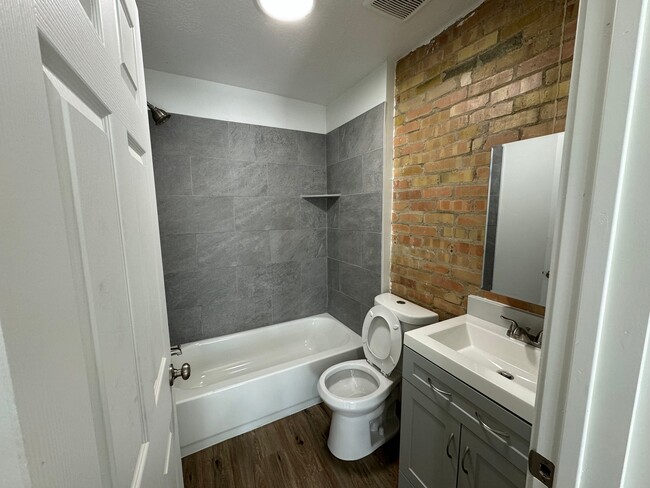 Photo - 545 E 600 S Unidad 545