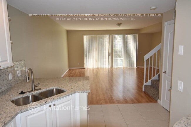 Photo - 400 Capistrano Dr