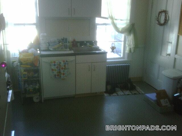 Photo - 18 Foster St