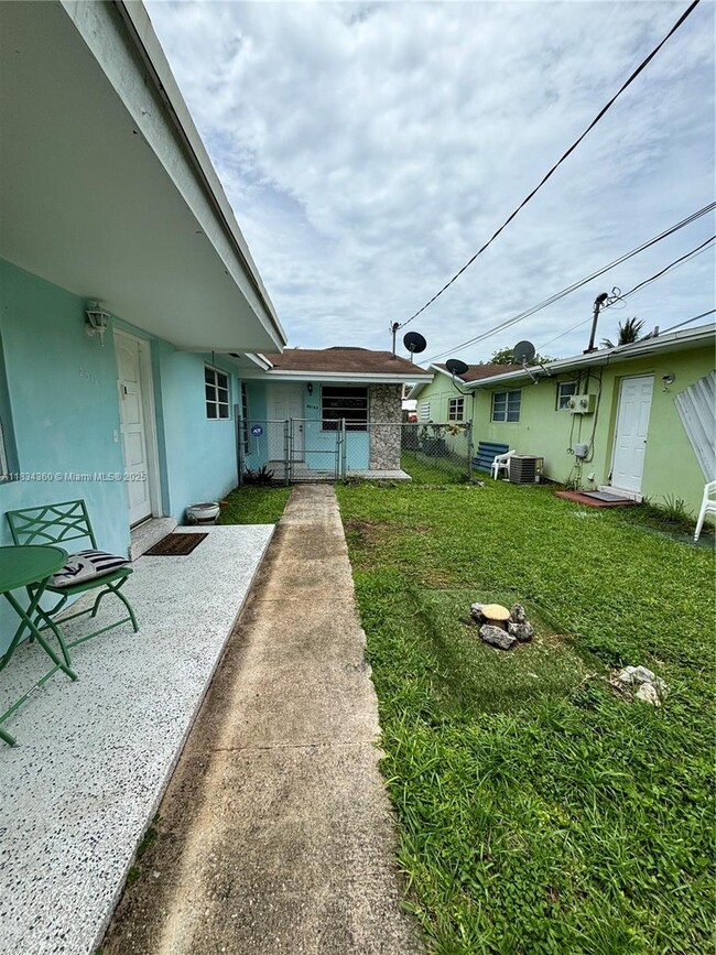 Photo - 20182 Old Cutler Rd House