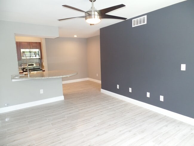 Photo - 1263 SW 46th Ave
