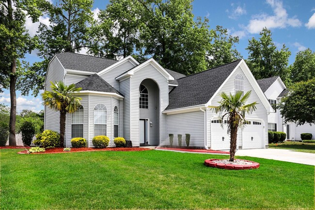 Beautiful 5 bedroom home in Grassfield Are... - Beautiful 5 bedroom home in Grassfield Are...