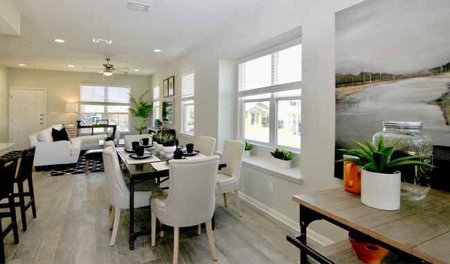 Photo - 716 Tinton Falls Ln