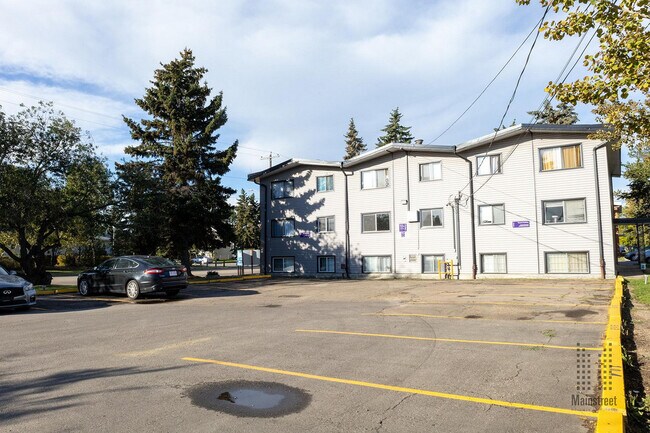 Photo - Confederation Place