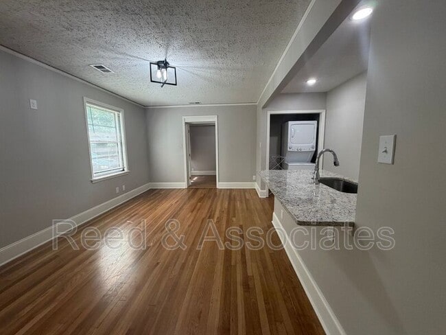 Photo - 743 Shotwell St Unit 1