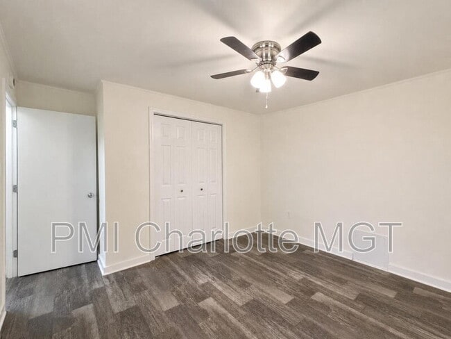 Photo - 318 Barrymore Dr