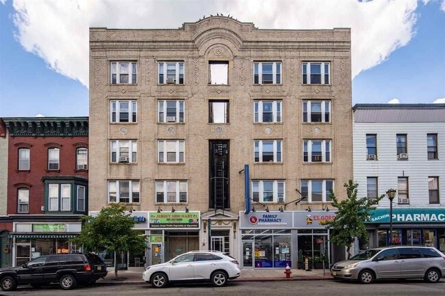 Building Photo - 291 Central Ave Unit B1