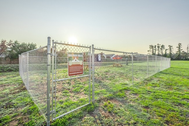 Photo - Egret Crossing Apartments