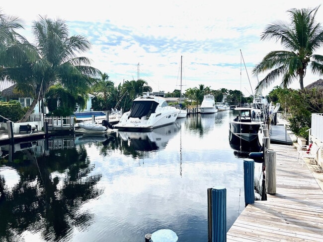 Photo - 2708 NE 14th Street Causeway Unit 2