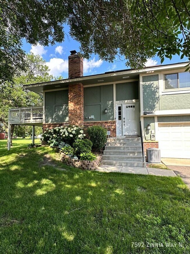 Building Photo - 7592 Zinnia Way N Rental