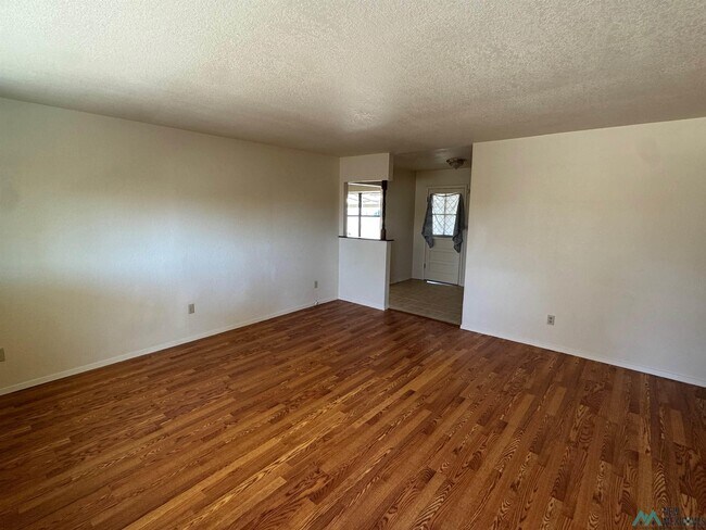 Photo - 12 Mocking Bird Ln