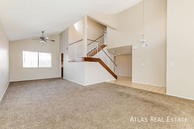 Photo - 1836 Navarre Ln